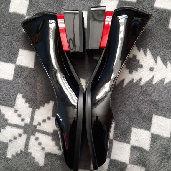 Rotcv Black Patent Leather Pointed Toe  Red & Black Unique Heel Shoe Size 6 - Picture 3 of 14